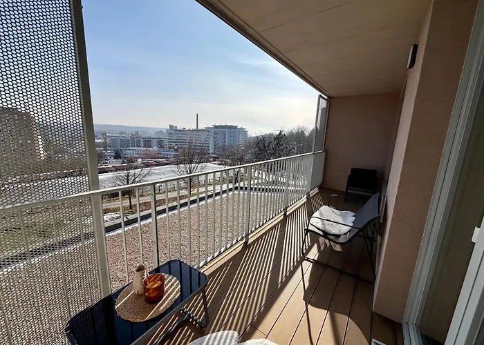 Luxury Urban Retreat, Terrace & View